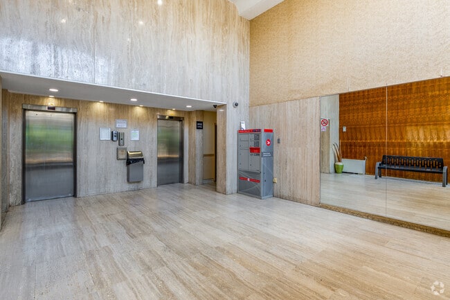 Lobby - Sunrise Towers