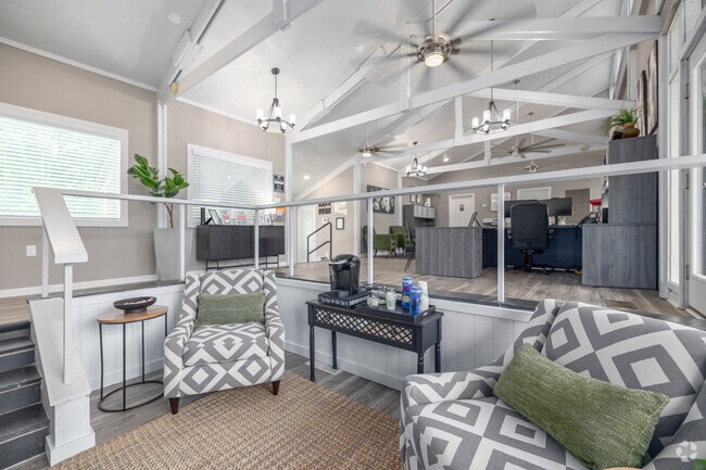 Clubroom - Sturbridge