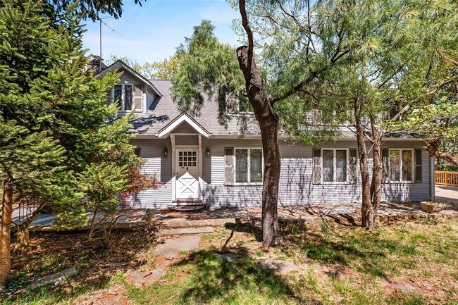 Foto del edificio - 515 Mountainview Ave
