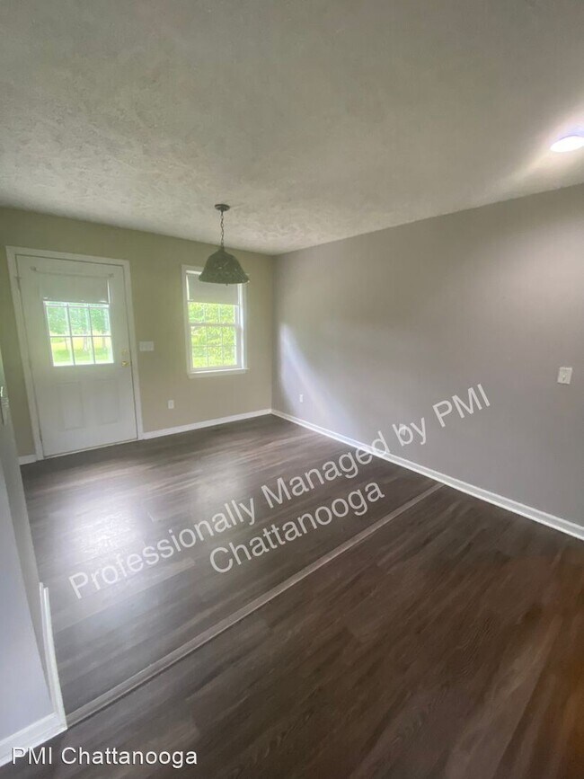 Building Photo - 3 br, 2 bath House - 1403 5th Ave