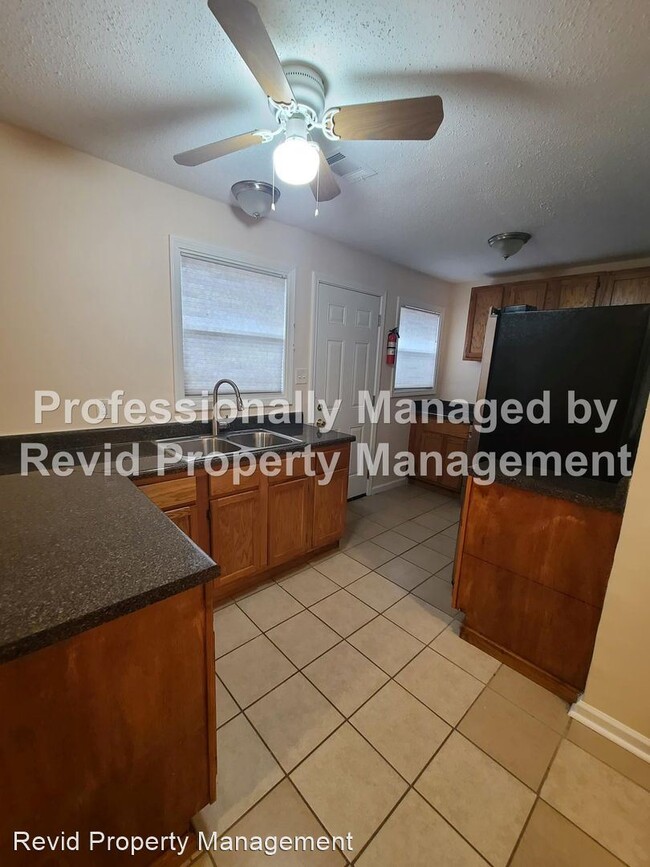 Foto del edificio - 4 br, 1 bath House - 196 Saffarans