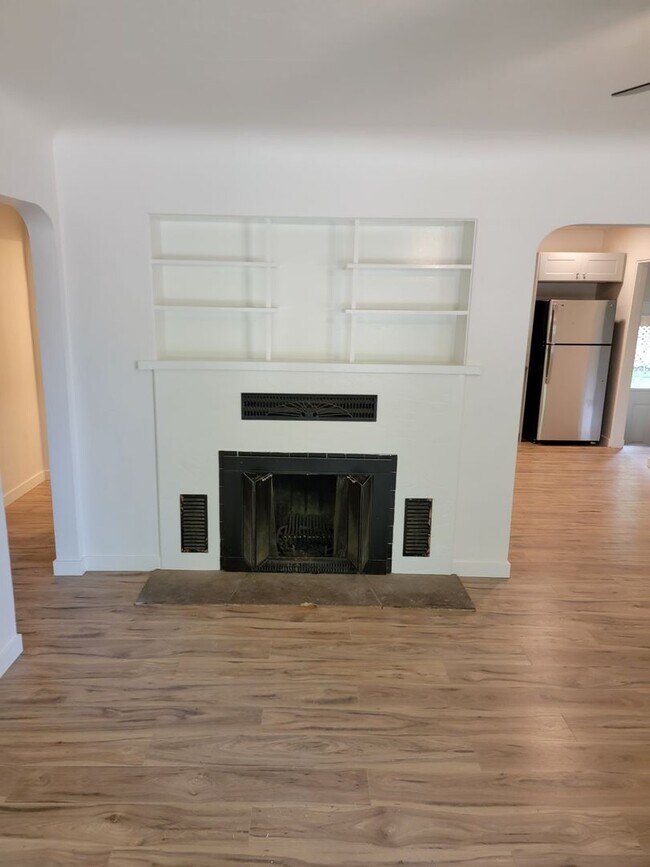 Foto del edificio - 3 Bed 2 Bath Home