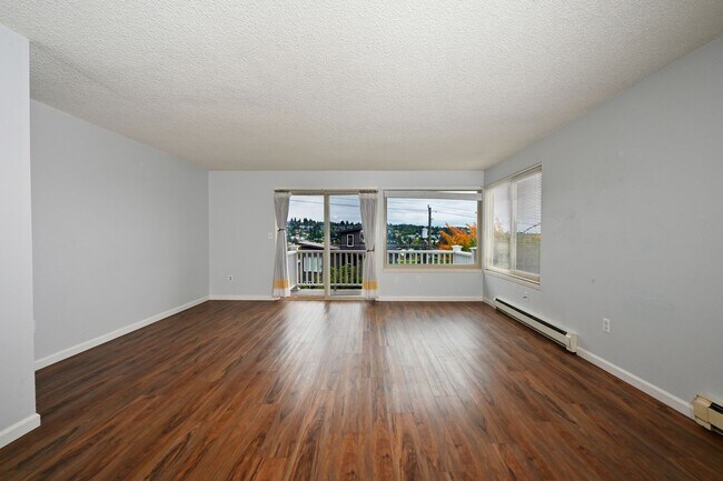 Foto del edificio - 3622 13th Ave W