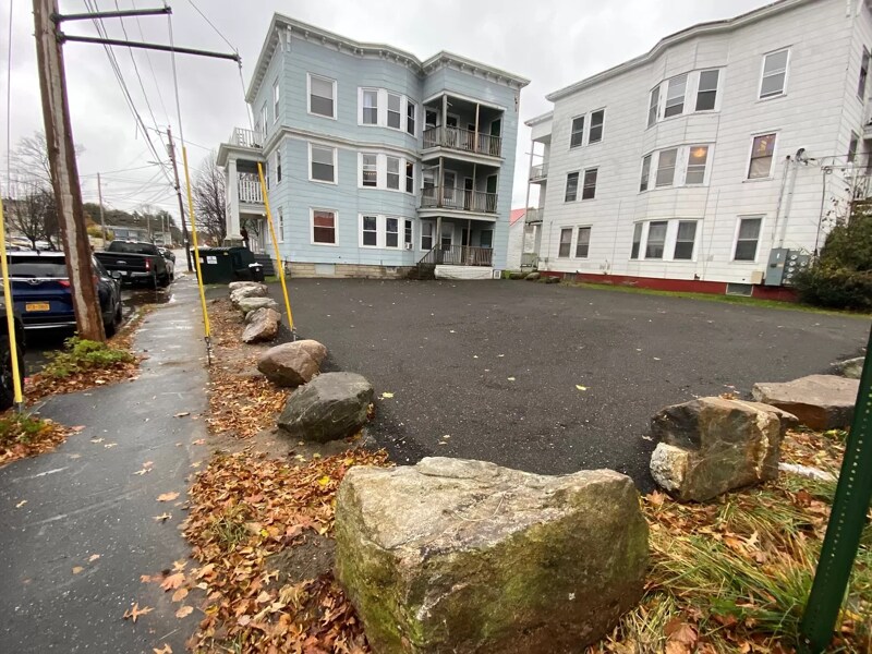 5 Vale St, Lewiston, ME 04240 House Rental in Lewiston, ME