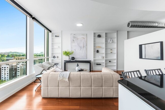 Building Photo - Beautiful Condo at The Adelicia!