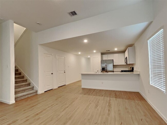 Building Photo - 21566 Casavatore Dr