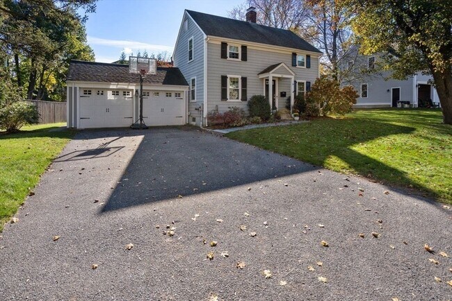 Building Photo - 59 Boulder Brook Rd