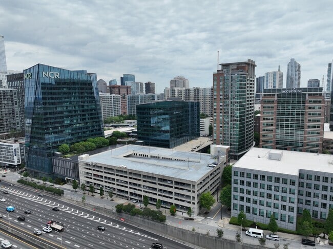 Exterior 3D - Square On 5th