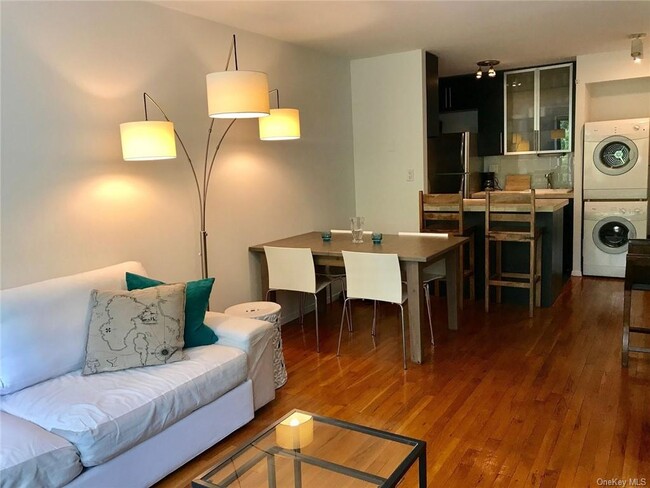 Foto del edificio - 306 Mott St