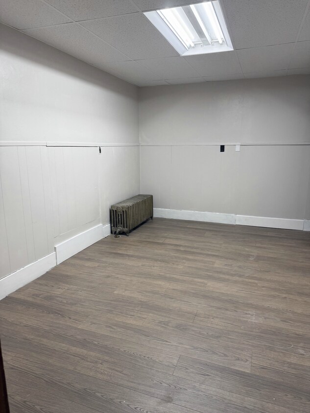 Foto del edificio - 1110 Graham Ave