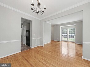Building Photo - 5641 Eppes Island Pl