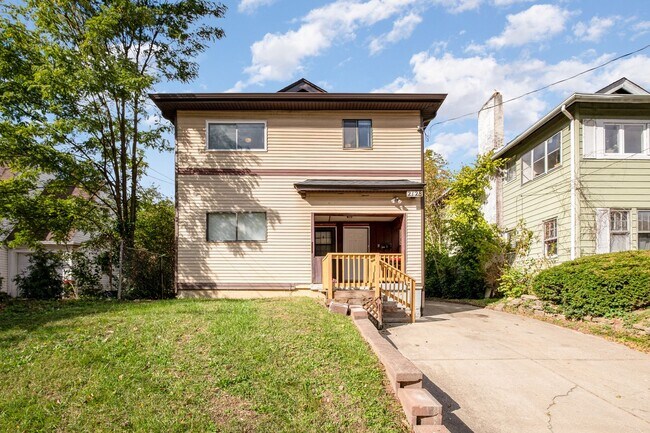 Photo - 2128 Crane Ave Townhome