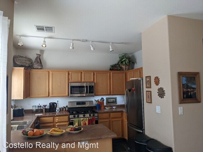 Building Photo - 2 br, 2 bath House - 3822 Ormond Beach St ...