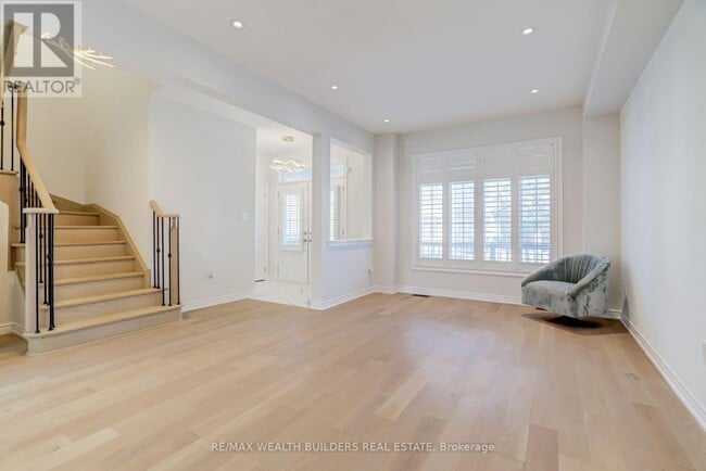 Building Photo - 13 Waterleaf Rd