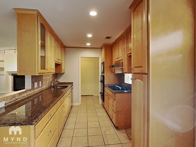 Foto del edificio - 525 Copper Ridge Dr