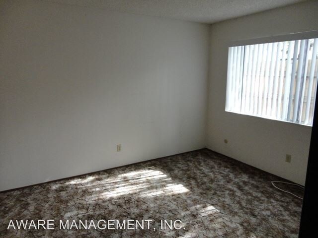Building Photo - 4437 Rosebud Ln