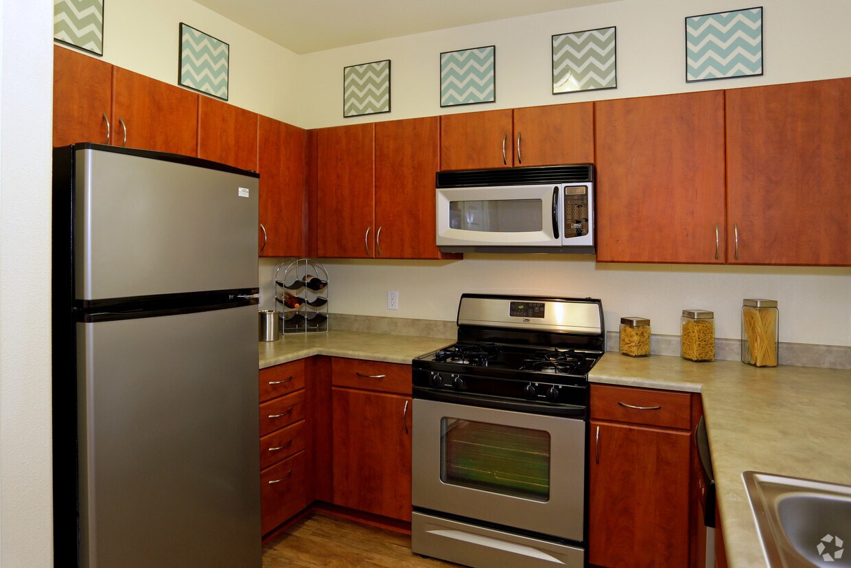 The Overlook at Rancho Belago Apartments in Moreno Valley, CA