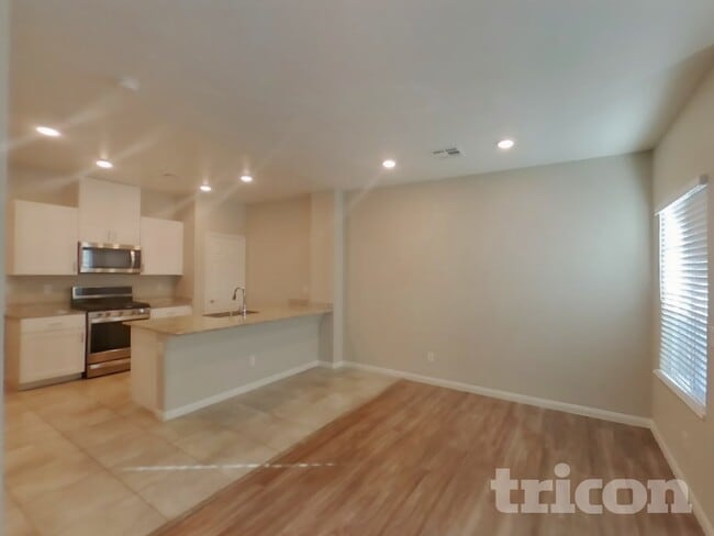 Foto del edificio - 7345 Sunray Point St