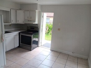 Building Photo - 10897 Goodwin St