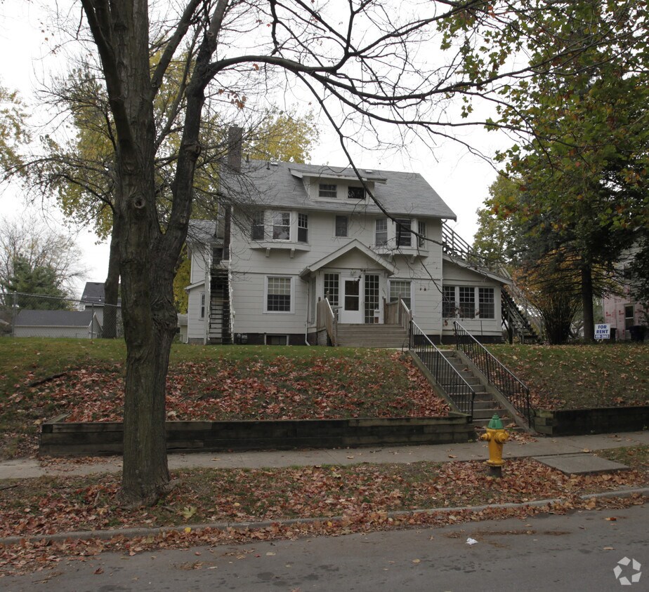 Building Photo - 2931 Kingman Blvd