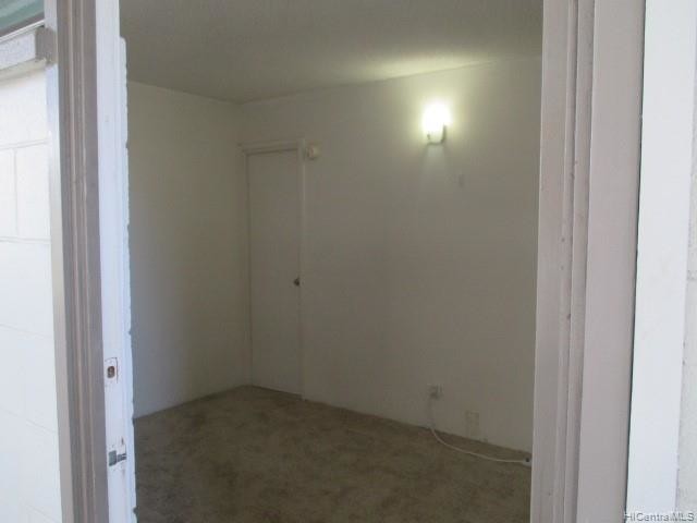 Building Photo - 2421 Ala Wai Blvd
