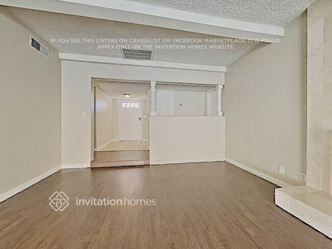 Foto del edificio - 16745 Archwood St