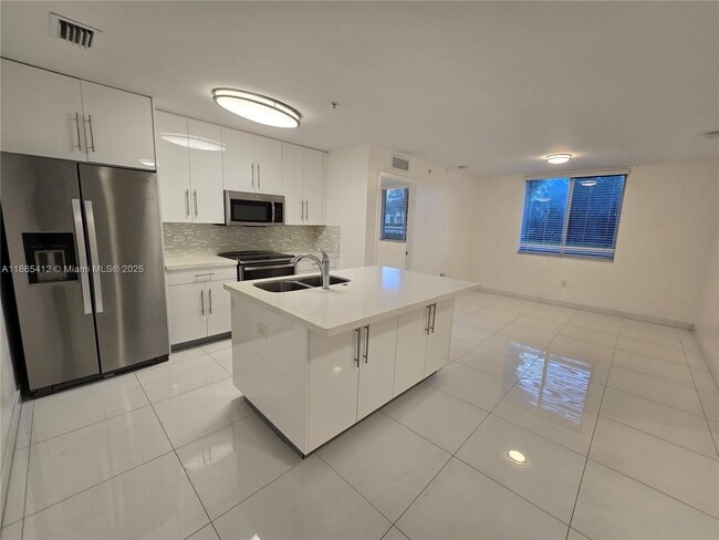 Foto del edificio - 2651 NE 212th Ter