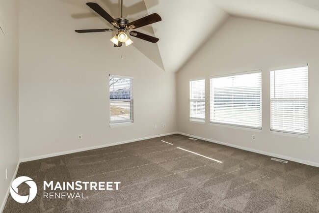 Foto del edificio - 100 Limit St