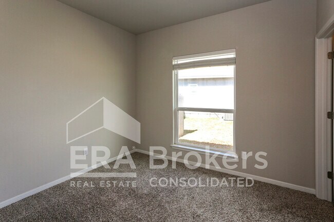 Foto del edificio - 4721 Highmont Dr