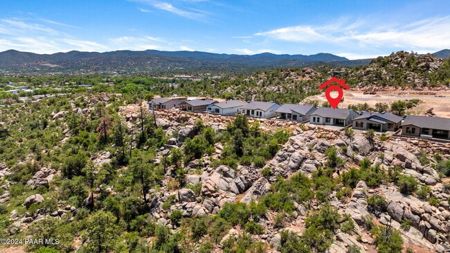 Building Photo - 1318 Rockwood Dr