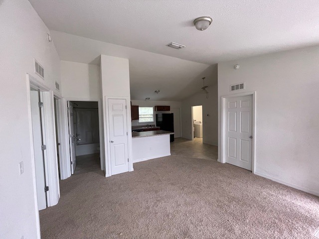 Foto del edificio - 5 Spruce Pass