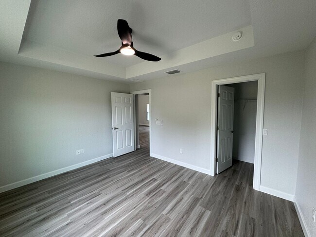 Foto del edificio - Jumper Creek Manor Brand New 3BR/2BA/2 Car...