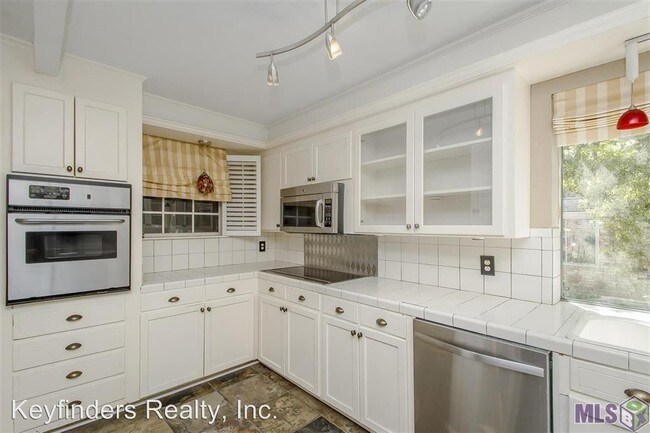 Foto del edificio - 4 br, 2 bath House - 1758 Chateau Court