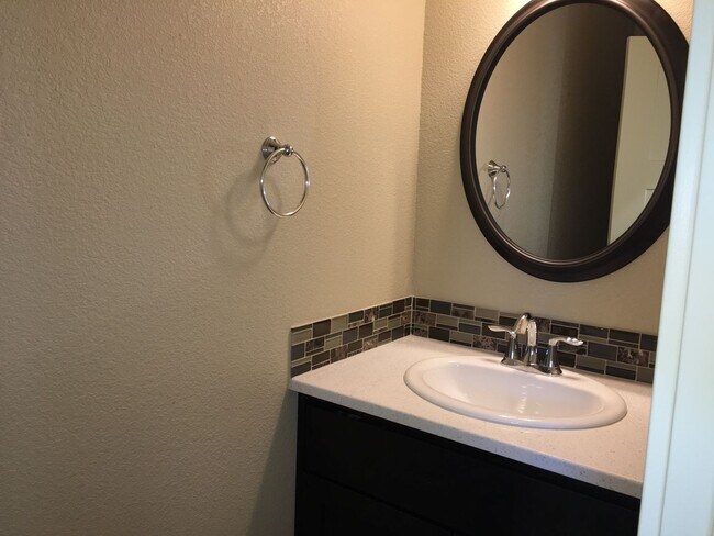 Foto del edificio - Beautiful 3 Bedroom / 2.5 bath in Prineville's Iron Horse Community