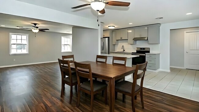 Foto del edificio - 3834 Cambridge St