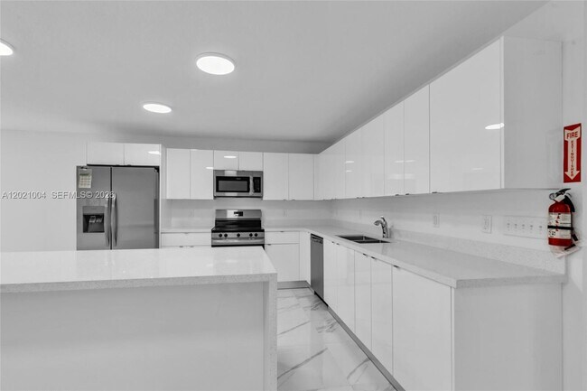 Foto del edificio - 152 NW 18th St