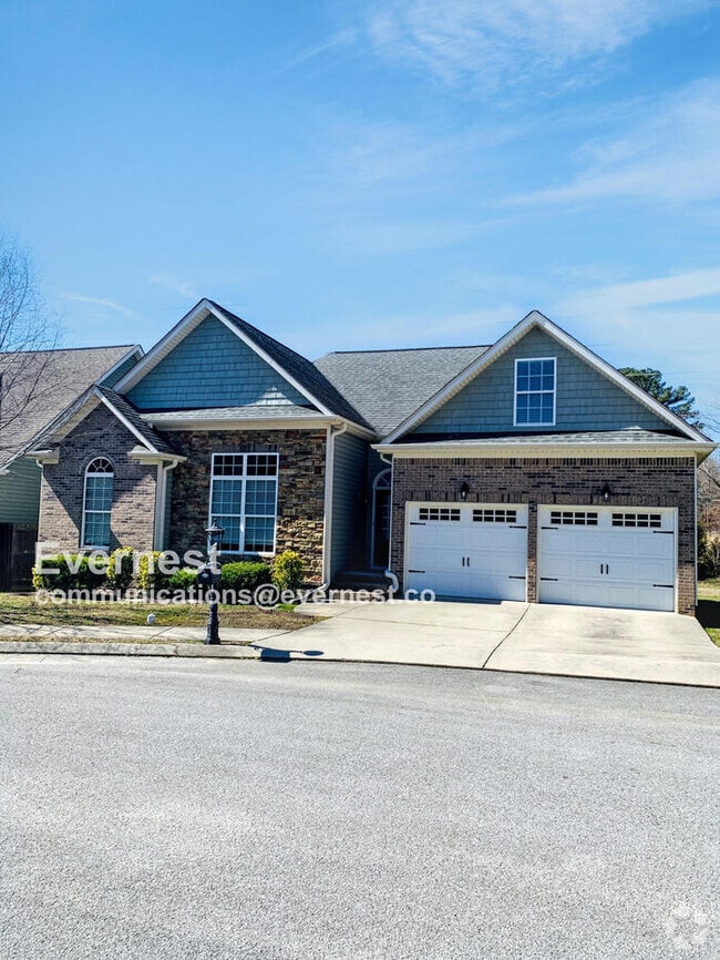 Building Photo - 1795 Andover Pl