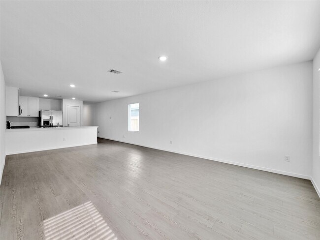 Building Photo - 1619 Winwood Dr