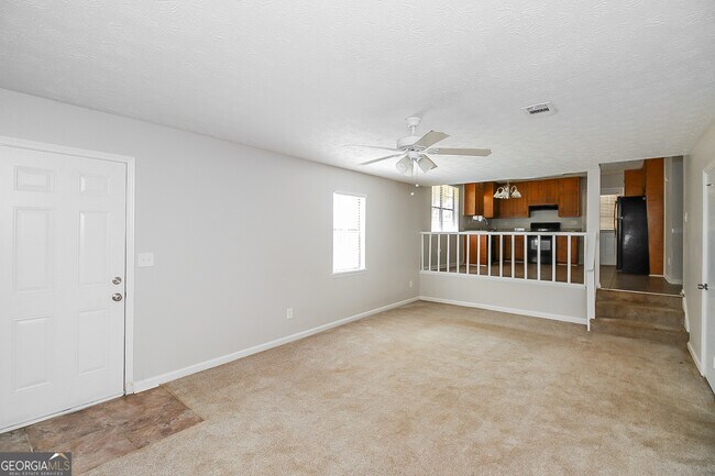 Building Photo - 1005 Lombardy Way