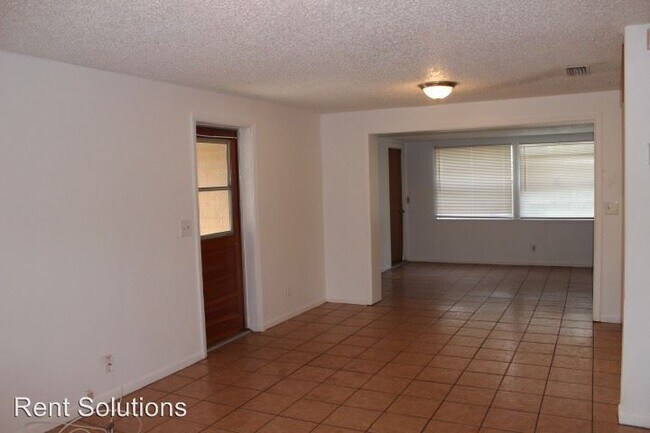 Foto del edificio - 3 br, 2 bath House - 3413 E. 26th Avenue