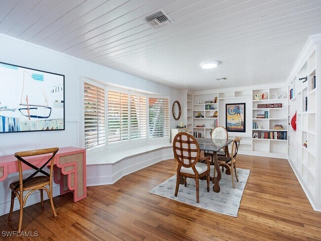 Foto del edificio - 195 2nd Ave N