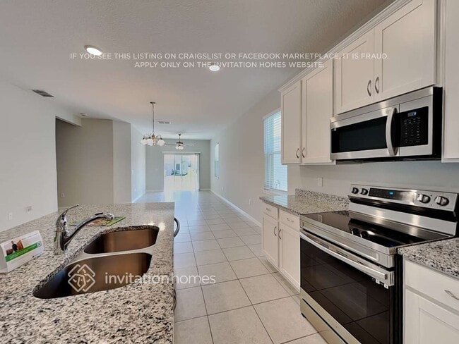 Building Photo - 5656 Timber Mdw Wy