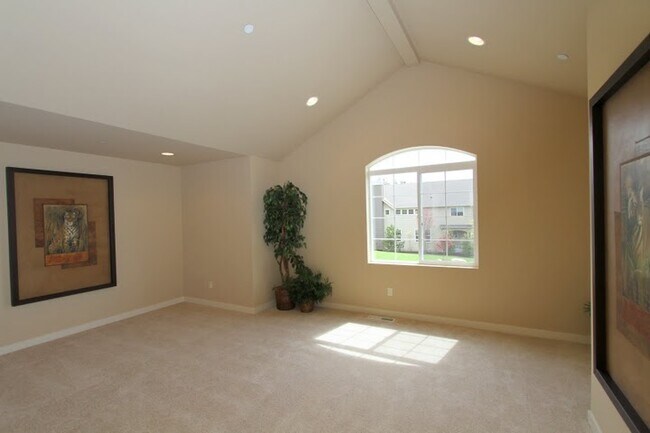 Foto del edificio - 16788 NE 121st Way