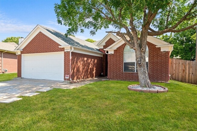 Foto del edificio - 6903 Hawaii Ln