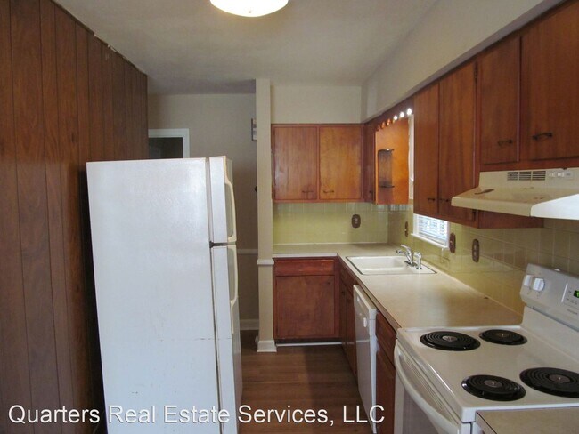 Building Photo - 3 br, 1.5 bath House - 630 Beth Ave