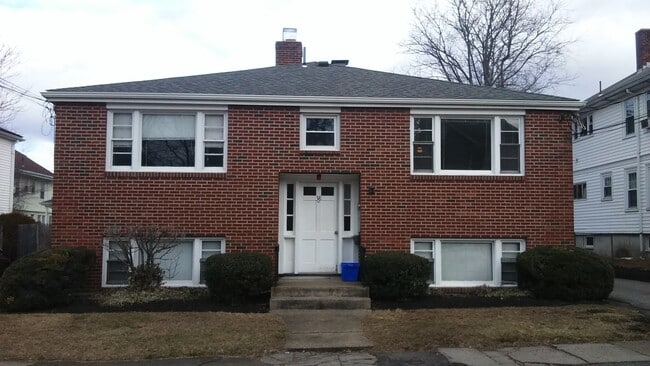 Building Photo - 38 Underwood Park