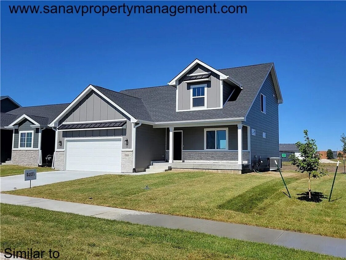 Primary Photo - Spacious 4-Bedroom Home in Bondurant for R...