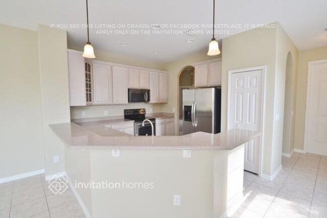 Building Photo - 14669 Black Cherry Trail