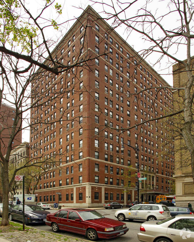 Building Photo - Butler Hall