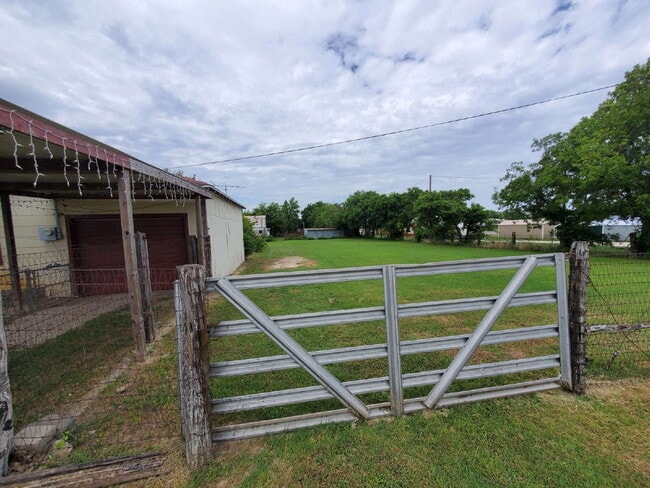 Foto del edificio - "Charming Cresson Retreat: Cozy 2-Bed Home...